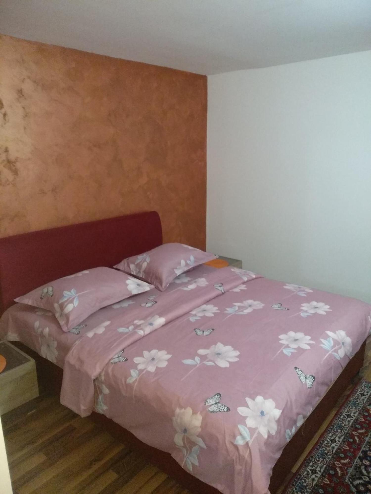 Popovic * Podgorica